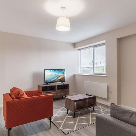 Bright 2 Bed Apartment Manchester - Sleeps 4 Exterior photo